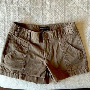 Banana Republic shorts size 2; brown; size 2